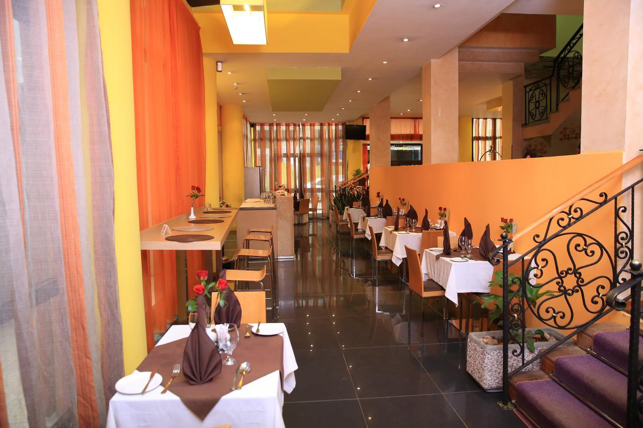 Reliance Hotel Apartment Addis Abeba Exterior foto